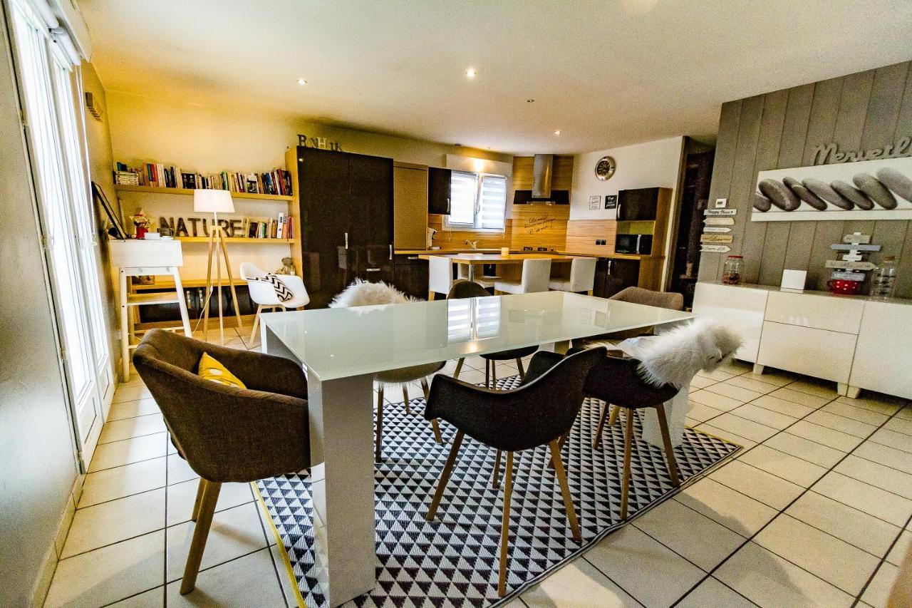 Maison moderne à la campagne Le Valdahon Esterno foto